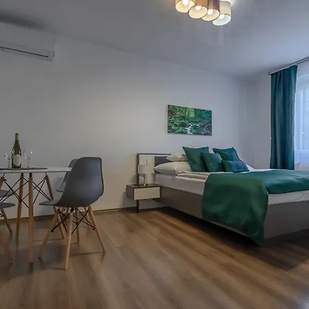 Happy Apartament *